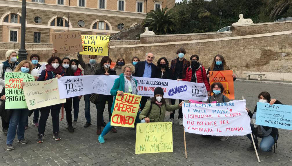 movimento scuole aperte Cuneo a Roma